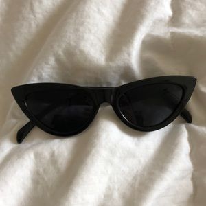 Cat eye sunglasses
